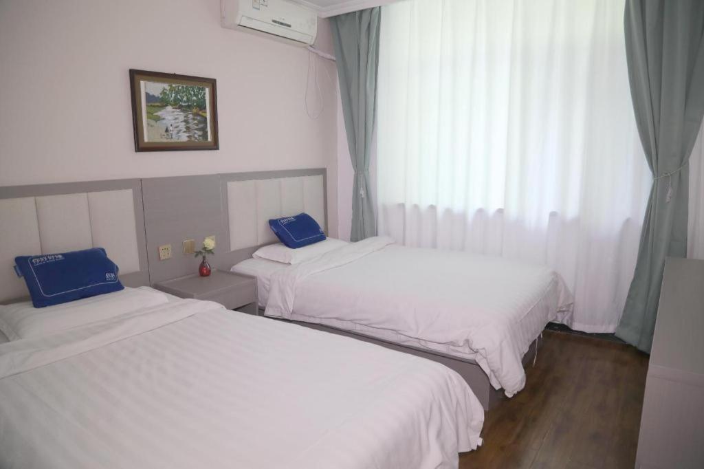 Xian Facebook Youth Hostel Екстер'єр фото